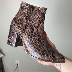 Steve Madden snake brown block heeled boots